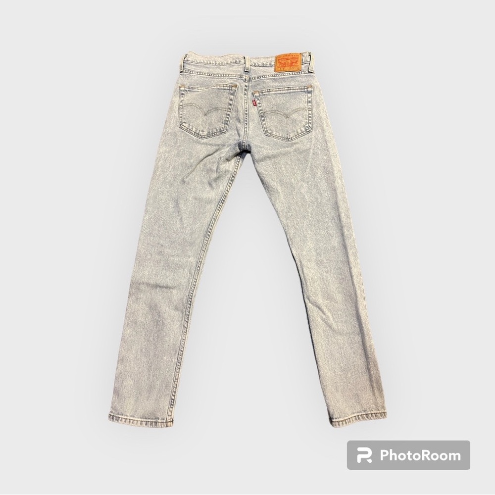 Light blue Levi’s Jeans